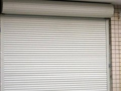 廉江卷闸门的保养不能掉以轻心