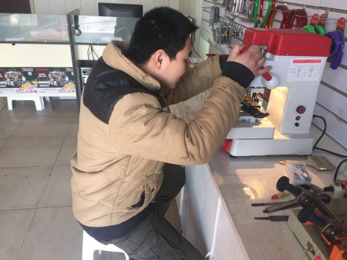 舞阳开锁