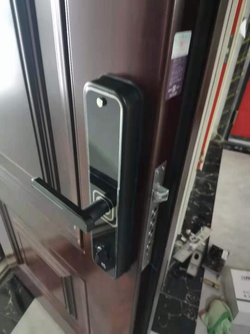 莆田开锁需要什么流程，买指纹锁要关注哪几点