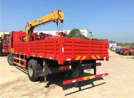 岳阳随车吊出租