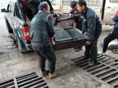 装载机水箱漏水维修