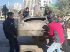 装载机水箱清洗