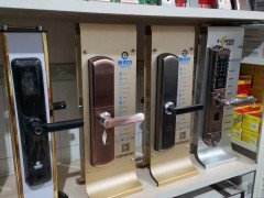 即墨开锁24小时上门换锁电话