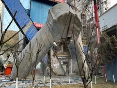 为什么华蓥城建离不开吊车租赁服务业