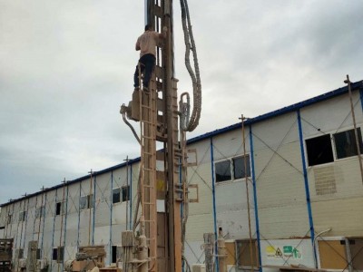 地下的资源，你我共享：打井带来的经济效益与社会影响