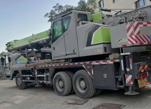 定期给吊车做维护可以及时发现和解决吊车的哪些小问题？