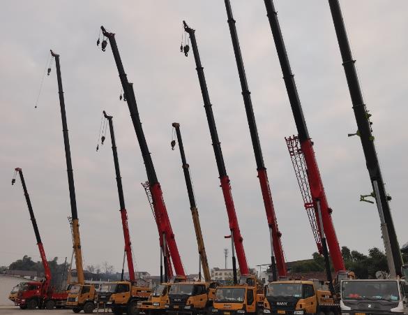 华蓥吊车租赁的价格将随着发展因素而变化