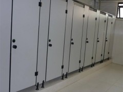 宁波卫生间隔断厂家教你如何辨别隔断配件的质量