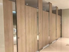 宁波卫生间隔断厂家教你如何辨别隔断配件的质量