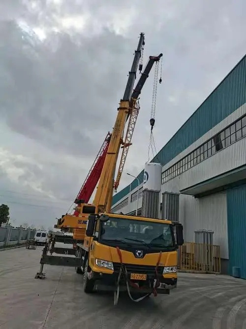 六盘水吊车出租出现折臂与坠臂的现象该怎么办