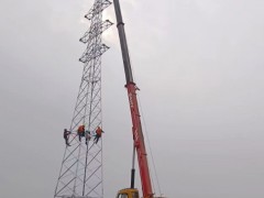 当吊车吊钩出现以上几种问题时，千万不能继续使用