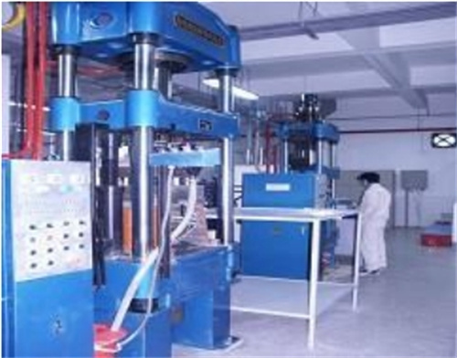 陶瓷生产设备车间