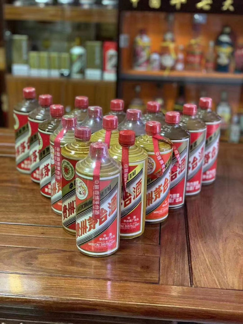 温江酱香型酒的独特魅力，何以成为白酒爱好者的心头好