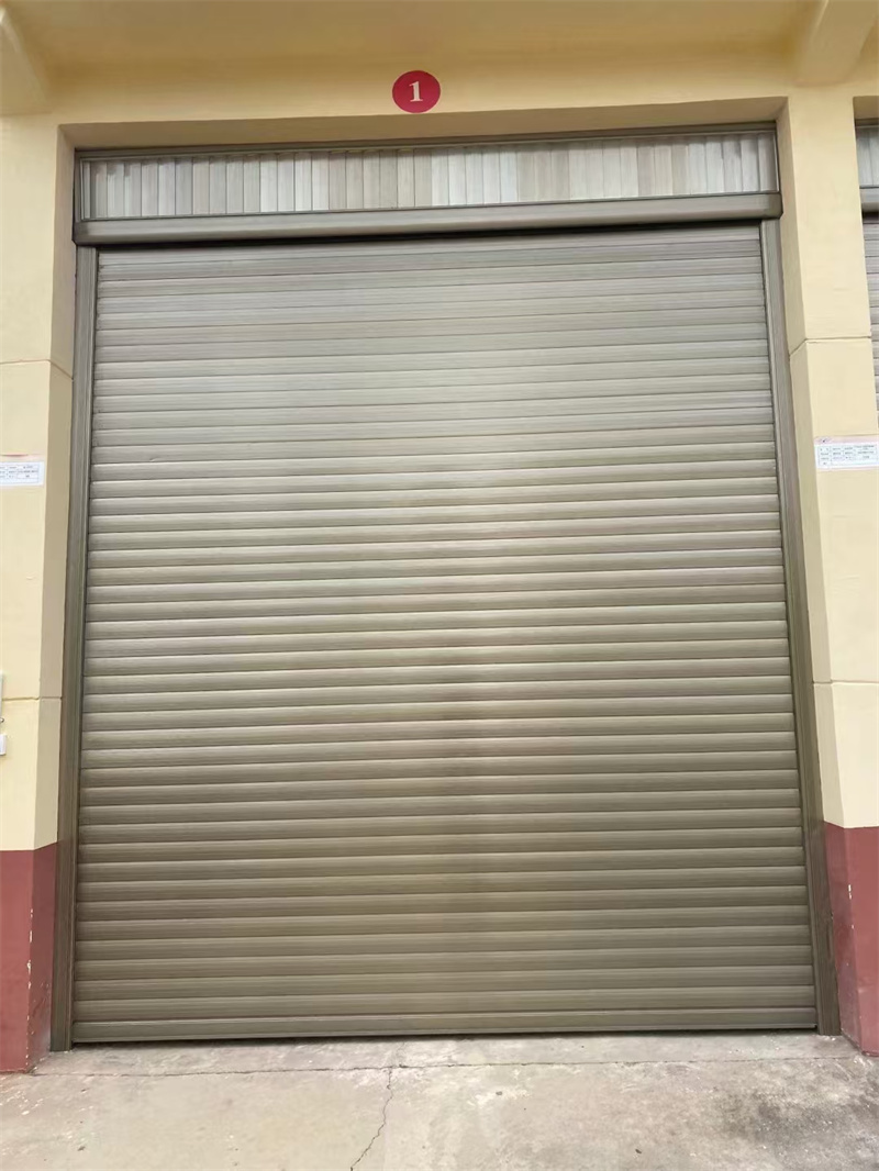 昆明防火卷闸门的多重作用解析