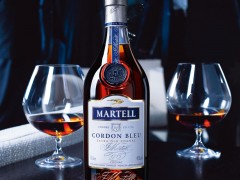 潍坊洋酒瓶回收闭环经济新范式：洋酒瓶回收的万亿商业蓝海