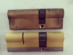 指纹密码锁有哪些有点，寿光指纹锁安装师傅告诉你