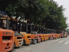 区域化精准服务 — 叉车租赁构建本地化服务网络​