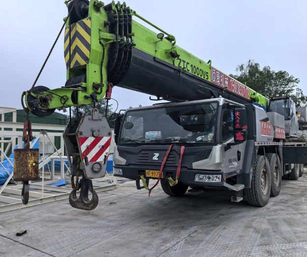 吊车租赁合同暗藏玄机，如何识破其中的陷阱条款？