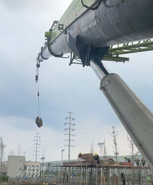 面对众多大方吊装公司，如何依据工程需求匹配合适的吊车吨位？