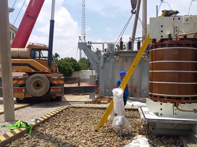 陆良吊车租赁真相：如何用一台8吨吊车撬动百万工程？