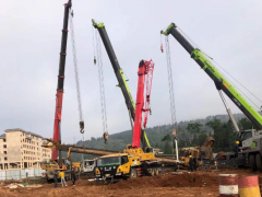 从乡村到城区：陆良吊车服务在不同环境下的应用差异