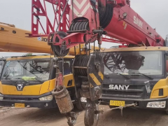 城市狭窄空间进行作业怎样选择合适的汽车吊出租？