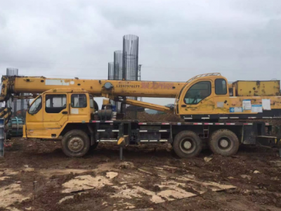 夜间施工在荆门是否普遍？吊车照明