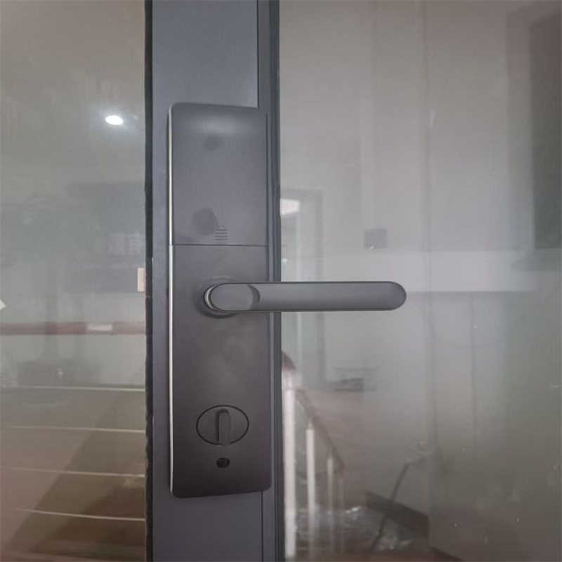 天津指纹锁安装：智能守护，安心生活