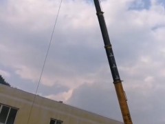 那些提供吊车出租服务的公司，他们的设备新旧程度如何保证？