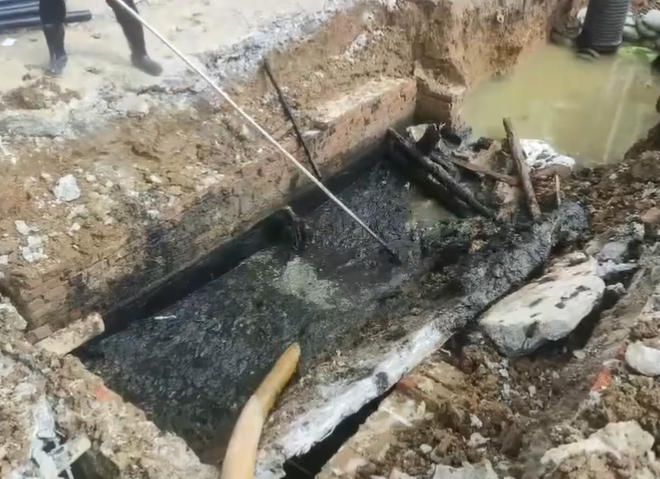 工厂的工业污水管道堵塞，和家庭疏通有何不同？