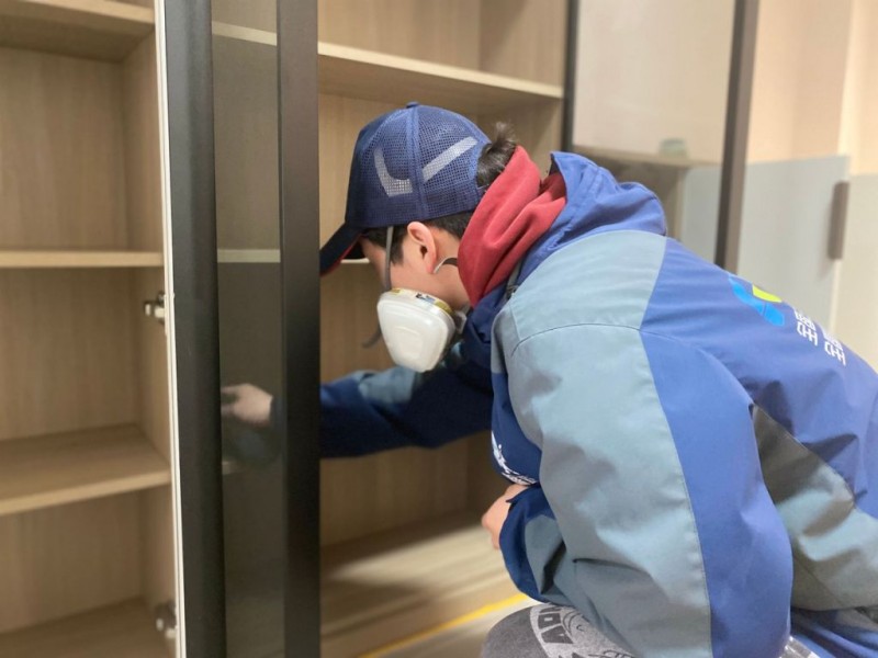 如何知道房间里是否有甲醛等污染物质?