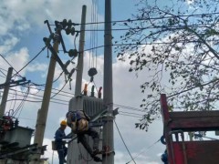 通过网络服务平台下单租赁随车吊，支付流程和安全如何保障？