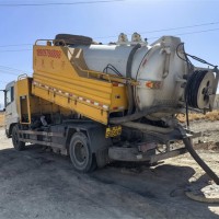 格尔木吸污车租赁，省心又省力