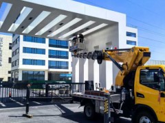 德清吊车出租如何计算台班费用？详解本地行情！