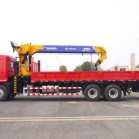 想在青田本地租一台12炖的随车吊，需要多少费用？