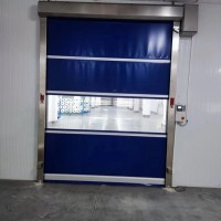 厦门磁吸软门帘：自吸闭合