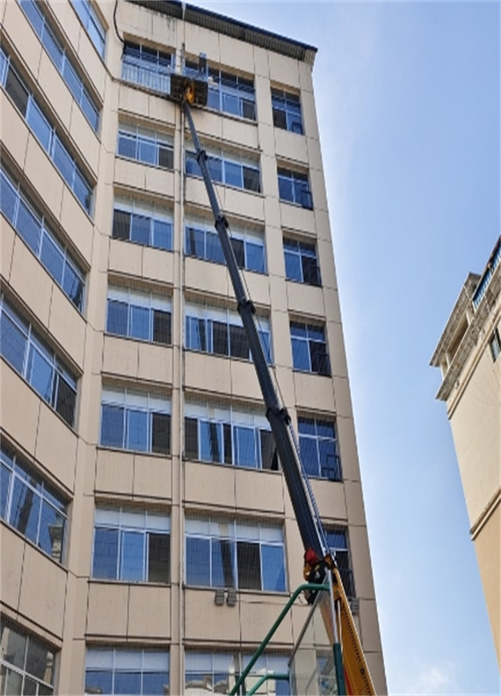 50吨吊车在凉山能干什么？盘点5类高难度吊装任务！