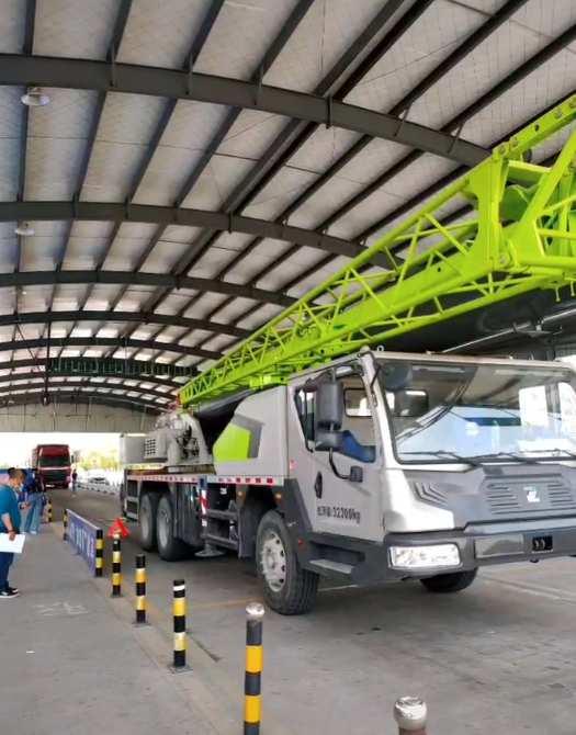 金寨县大小工程需求不同，吊车出租该怎样匹配合适吨位设备？