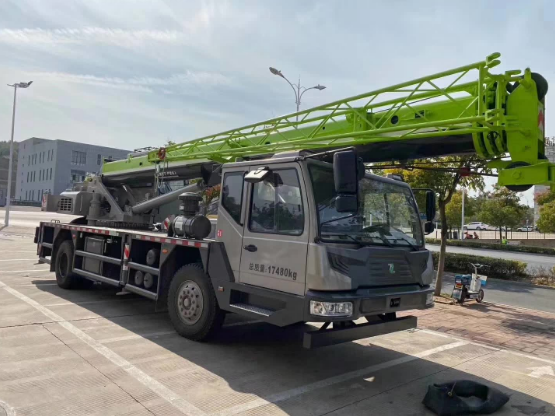 突发事故急需脱困，金寨县吊车救援服务支持夜间紧急出动吗？