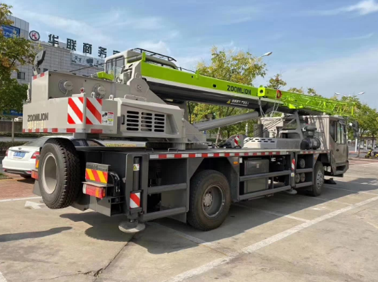 长期工程租赁需求大，金寨县吊车出租长短期合作有哪些区别？