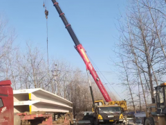 城市道路救援用哪种吊车合适？这类吊车出租服务如何收费？​