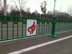 合肥护栏厂家，完善的防护设施降低行车事故率