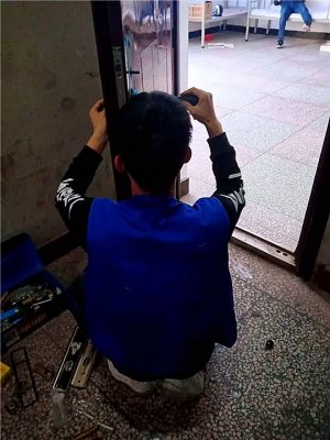 天桥区济南开锁换锁一体门店，能配